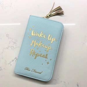 SOLD Cross post Too Faced Eye Pallet